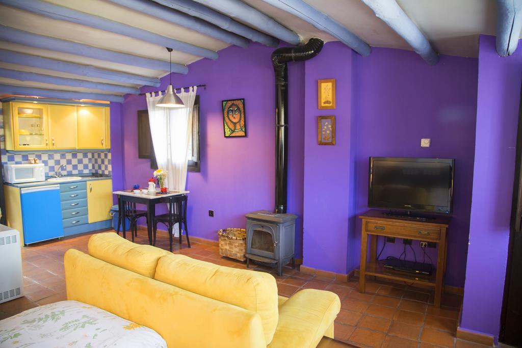 Apartamentos La Iguana Hervas Bagian luar foto