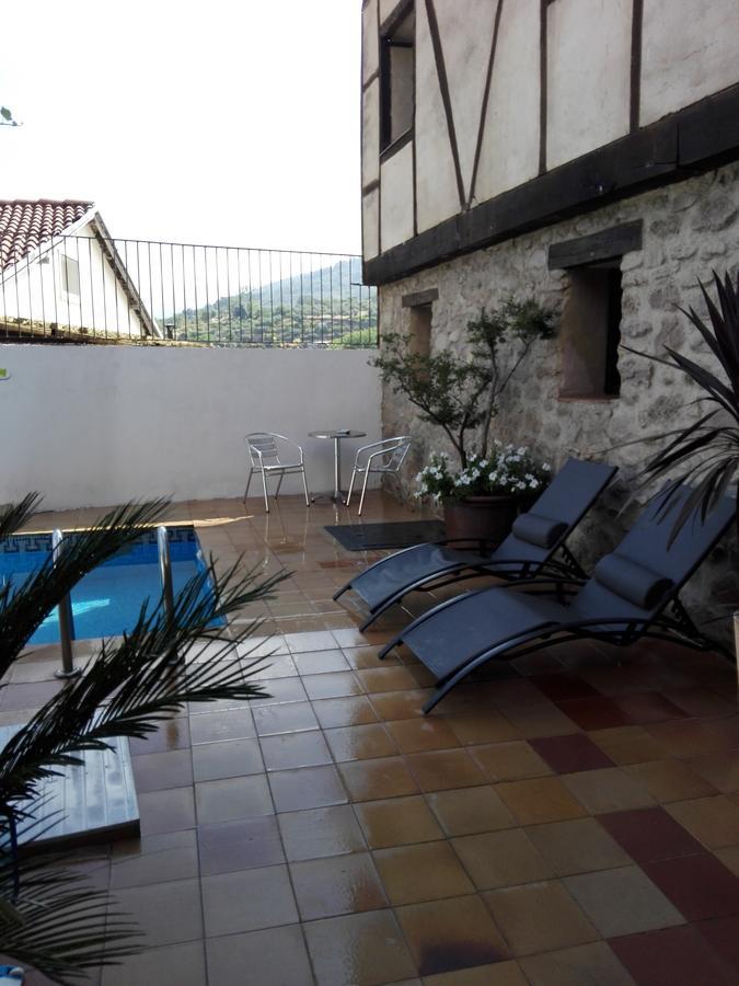 Apartamentos La Iguana Hervas Bagian luar foto